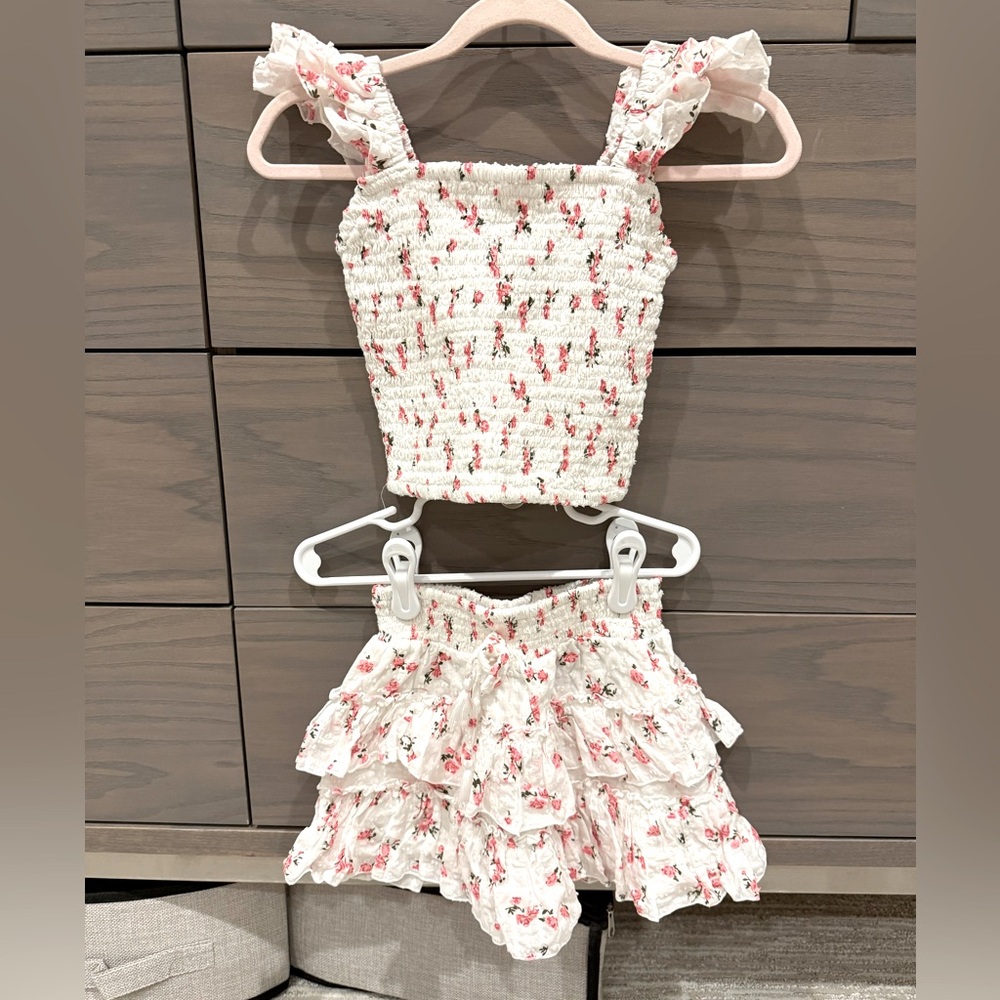 FBZ Flowers by Zoe White Floral Smocked Tank Top and Skirt Set Size 6/6x